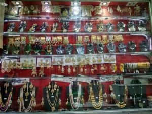 sadar-bazar-market-delhi-jewellery-showrooms-ykjygqp00g